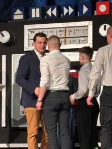 Sportlerehrung der Stadt Bergisch Gladbach 2026 mit Bürgermeister Marcel Kreutz und erfolgreichen Kampfsportlern aus Kickboxen, Boxen und Thaiboxen